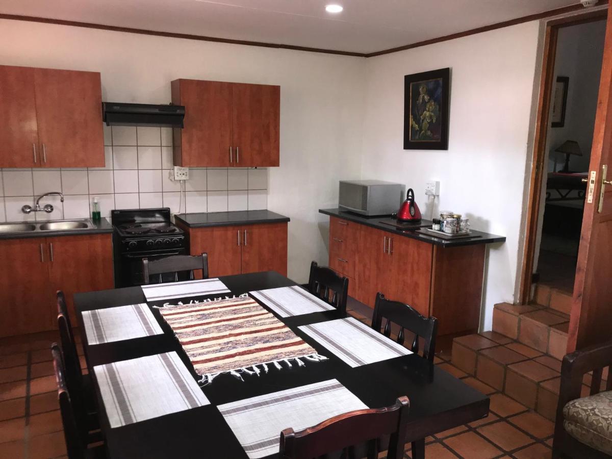 Greenwoods Self-Catering Pretoria-Noord Exteriör bild