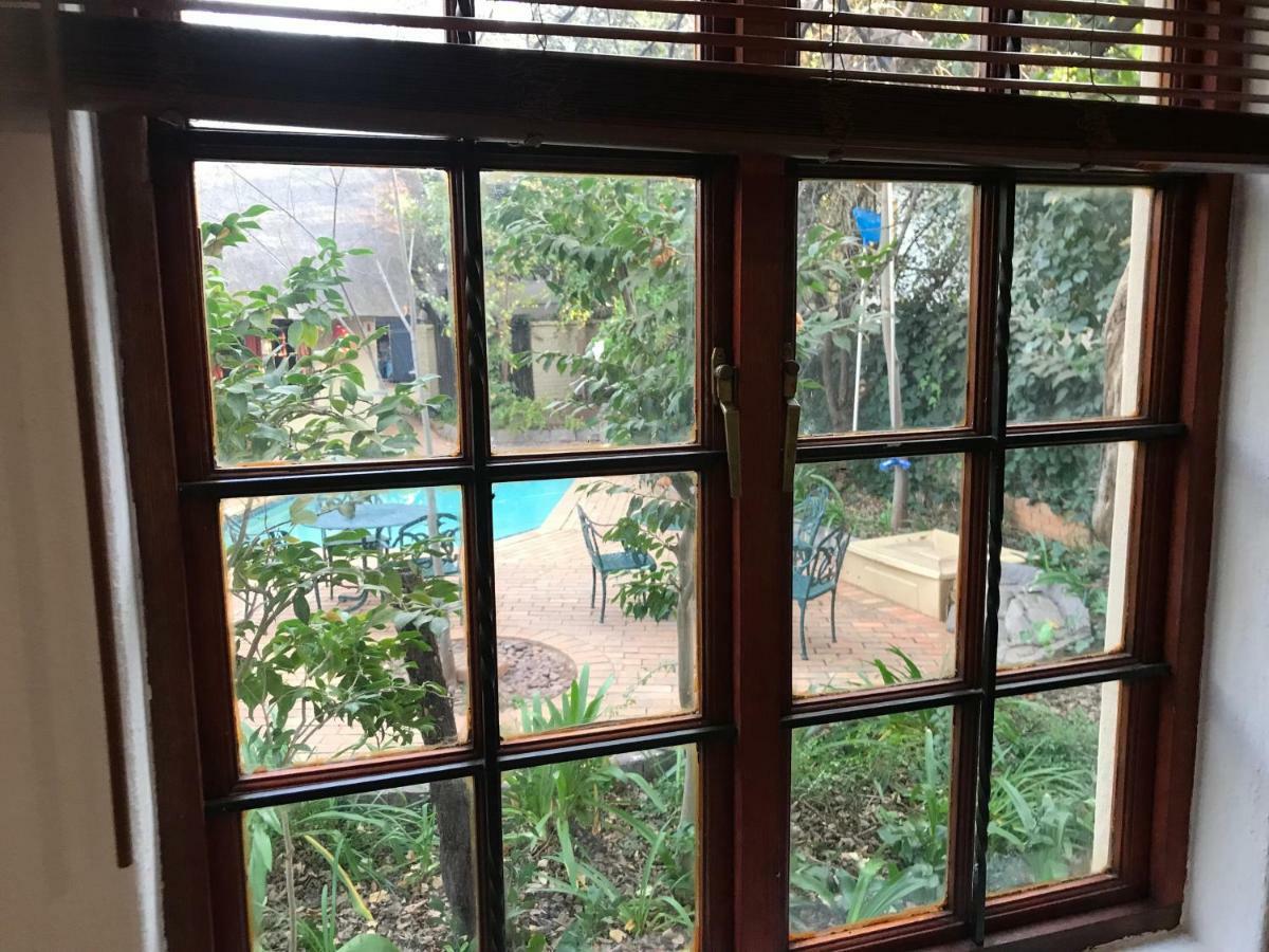 Greenwoods Self-Catering Pretoria-Noord Exteriör bild