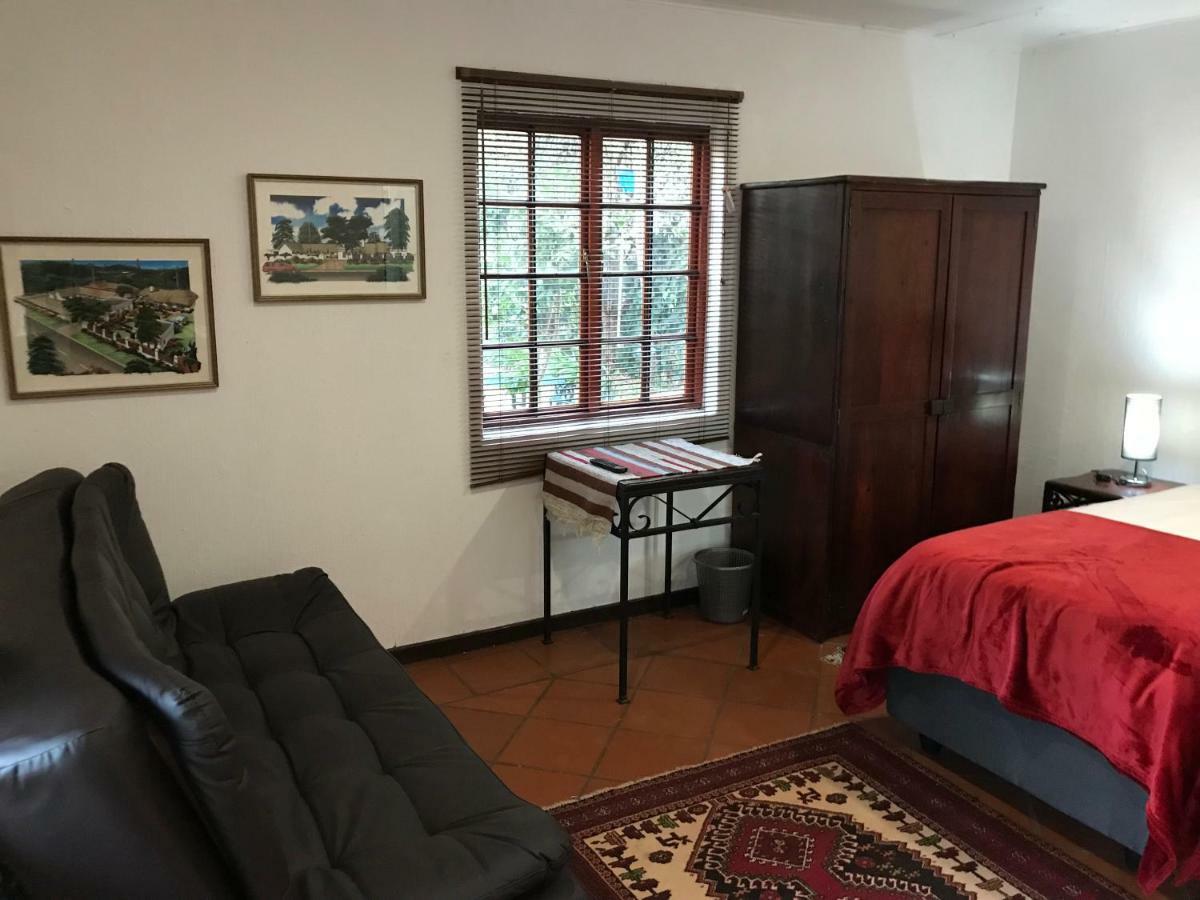 Greenwoods Self-Catering Pretoria-Noord Exteriör bild