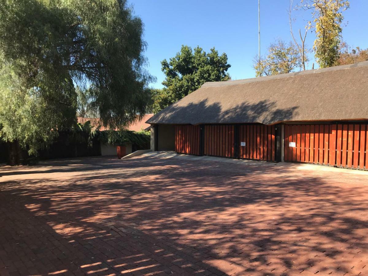 Greenwoods Self-Catering Pretoria-Noord Exteriör bild